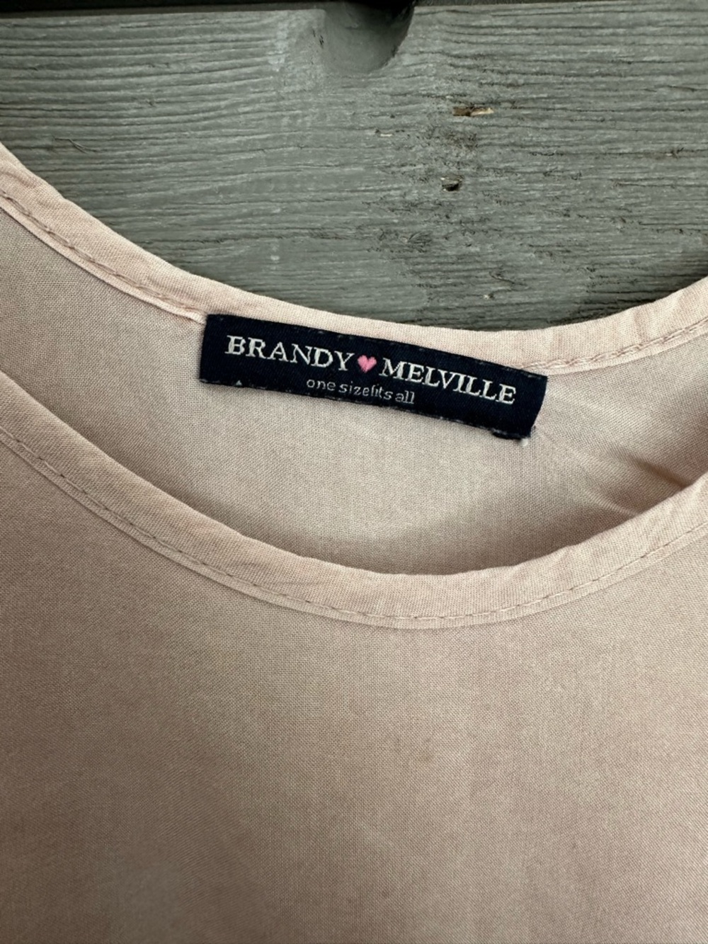 Brandy Melville Cropped Tank Top Light Pink OS One Size - Picture 3 of 6